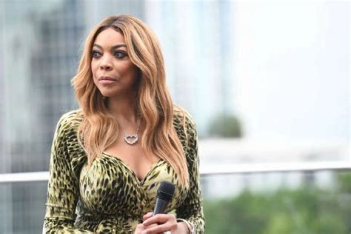 Wendy Williams Is Spotted At Walmart Amidst The Drama Involving Her Husband And His Mistress – Fans Defend Her From Haters Who Say She Deserves It All