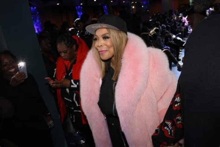 Wendy Williams Talks About Her Hourglass Figure Amidst Rumors That She’s Hanging Out With Kevin Hunter While His Mistress, Sharina Is Away