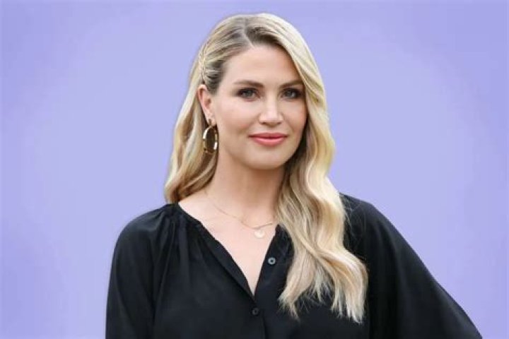 Willa Ford Praises Scott Disick For Trying To Make Things Up To His Family