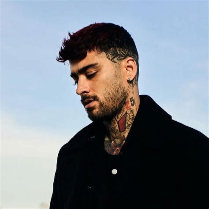 Zayn Malik Calls Himself ‘A ‘S**t Person’ And Fans Are Very Worried – Check Out His Response To The Concern!
