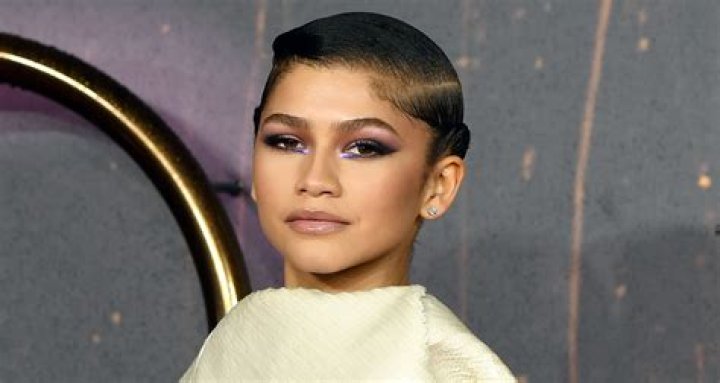 Zendaya Wants Season 3 Of Euphoria To Focus On Rue’s Life Outside Of High School